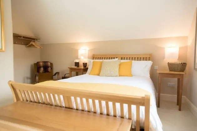 Luxury Tek Büyük Yataklı Oda, 1 En Büyük (King) Boy Yatak, Sigara İçilmez, Bahçe Manzaralı (Venn)
