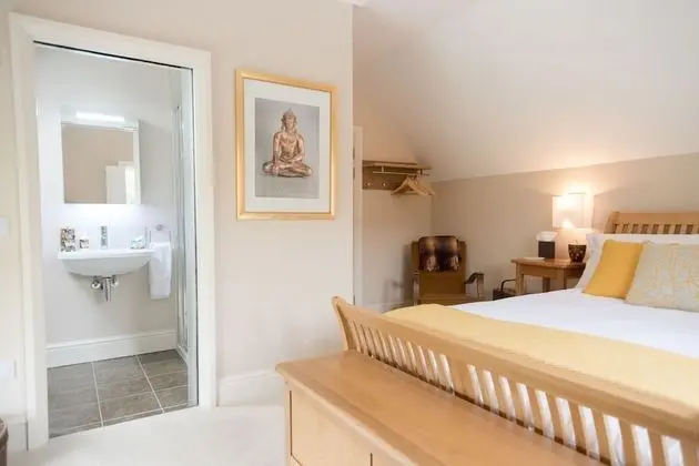 Luxury Tek Büyük Yataklı Oda, 1 En Büyük (King) Boy Yatak, Sigara İçilmez, Bahçe Manzaralı (Venn)