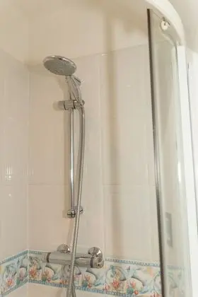 Apart Daire, Özel Banyo (7 MIn Walk To Beach )