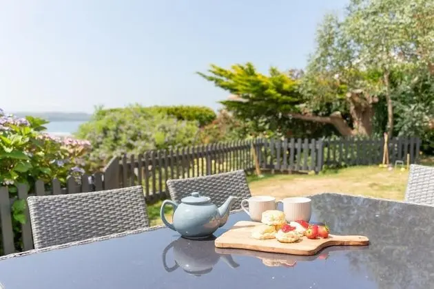 Apart Daire, Özel Banyo (7 MIn Walk To Beach )