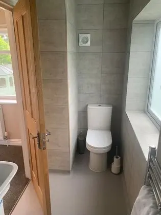 Deluxe Tek Büyük Yataklı Oda, Banyolu/Duşlu