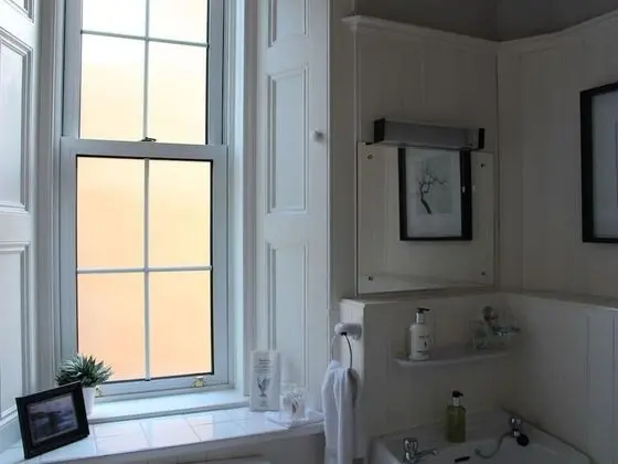 Tek Kişilik Oda, Özel Banyo (External Shower Room)