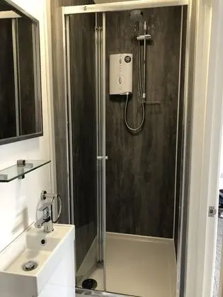 Apart Daire, Banyolu/Duşlu, Bahçe Manzaralı