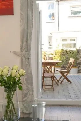 Apart Daire, Banyolu/Duşlu, Bahçe Manzaralı