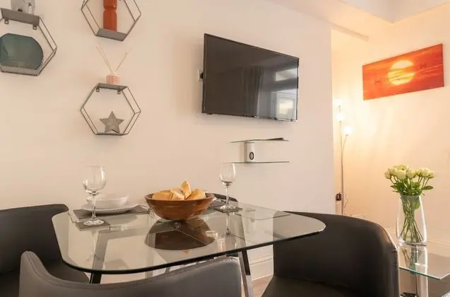 Apart Daire, Banyolu/Duşlu, Bahçe Manzaralı