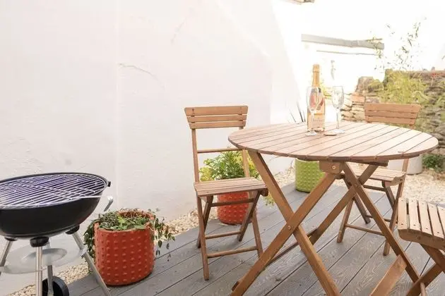 Apart Daire, Banyolu/Duşlu, Bahçe Manzaralı