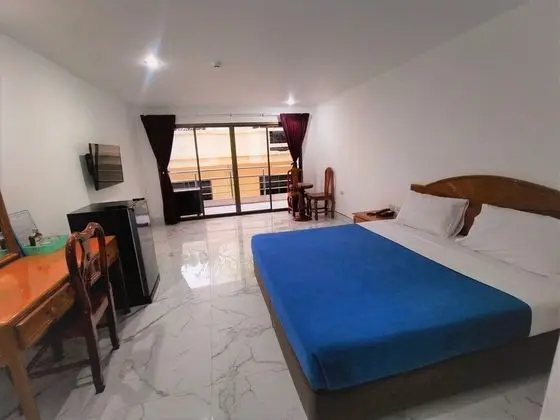 Deluxe Tek Büyük Yataklı Oda