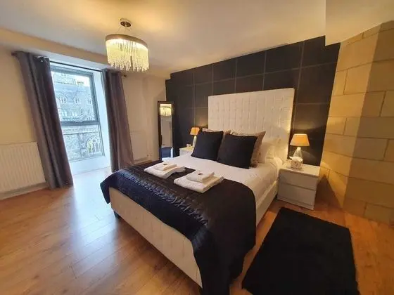 Apart Daire, Özel Banyo (AC19)