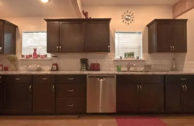 Ev (5 Bedrooms)