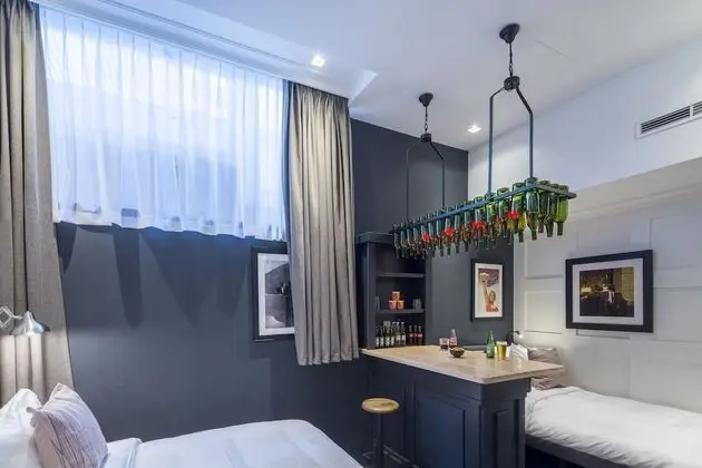 Deluxe Üç Kişilik Oda