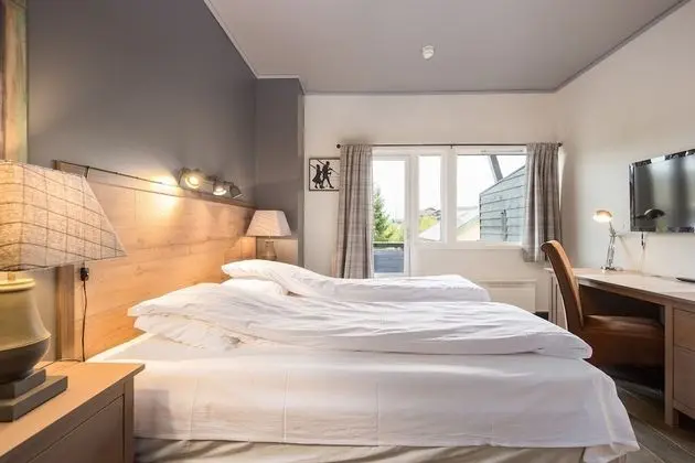 Tek Büyük Yataklı Oda