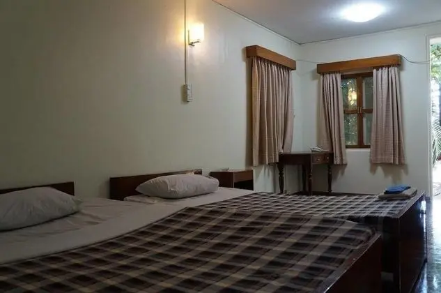 Basic Tek Büyük Yataklı Oda