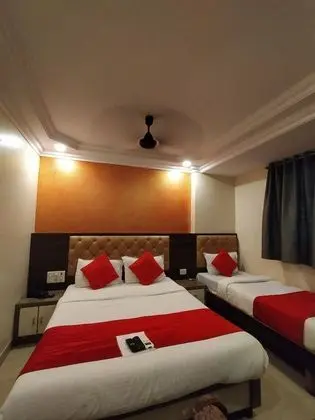 Deluxe Üç Kişilik Oda