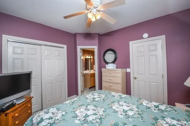 Ev, Birden Çok Yatak, Sıcak Su Havuzu