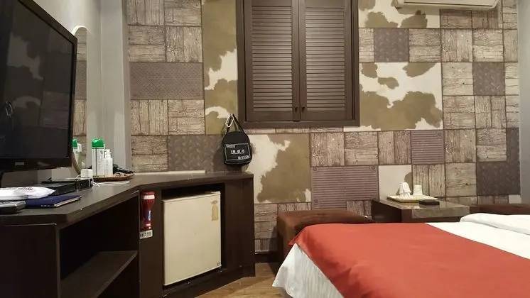 Standard Room (Check-in: Friday 10 PM/Saturday 11 PM)
