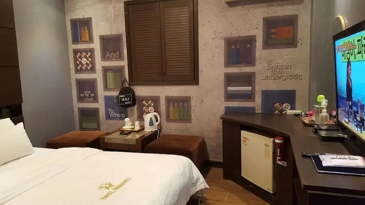 Standard Room (Check-in: Friday 10 PM/Saturday 11 PM)