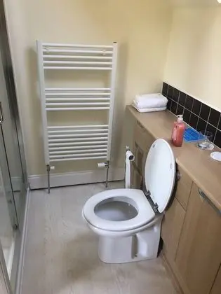 Classic Tek Büyük Yataklı Oda
