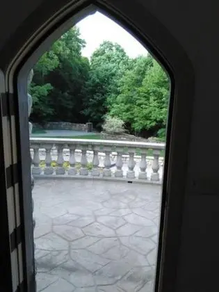 Ev, Özel Banyo, Göl Manzaralı (THE CASTLE COTTAGE)