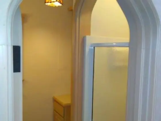 Ev, Özel Banyo, Göl Manzaralı (THE CASTLE COTTAGE)