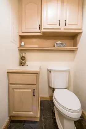 Ev, Özel Banyo, Göl Manzaralı (THE CASTLE COTTAGE)