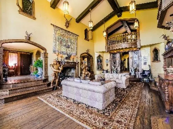 Premier Ev, 3 Yatak Odası, Özel Banyo, Göl Manzaralı (HIGHLANDS CASTLE)