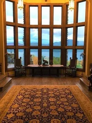 Premier Ev, 3 Yatak Odası, Özel Banyo, Göl Manzaralı (HIGHLANDS CASTLE)