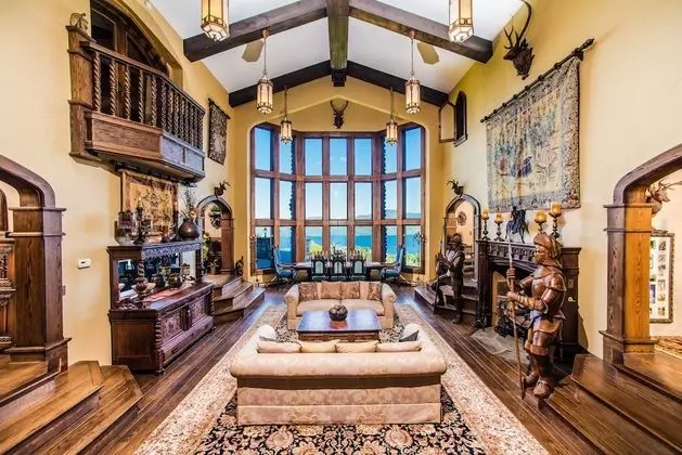 Premier Ev, 3 Yatak Odası, Özel Banyo, Göl Manzaralı (HIGHLANDS CASTLE)