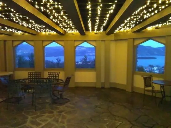 Premier Ev, 3 Yatak Odası, Özel Banyo, Göl Manzaralı (HIGHLANDS CASTLE)