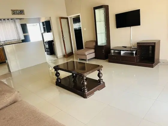 Family Tek Büyük veya İki Ayrı Yataklı Oda