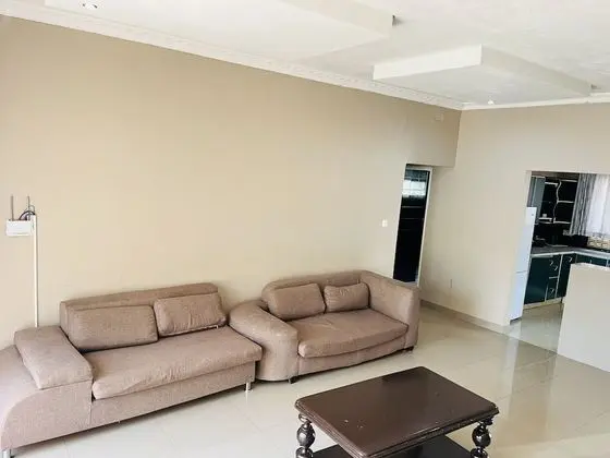 Family Tek Büyük veya İki Ayrı Yataklı Oda