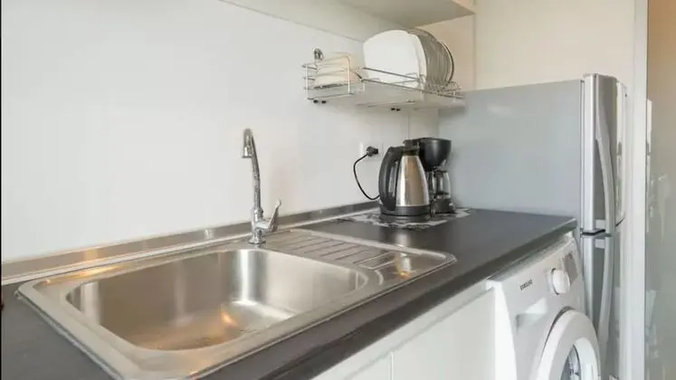 1 Bedroom Apartment with Pool Access