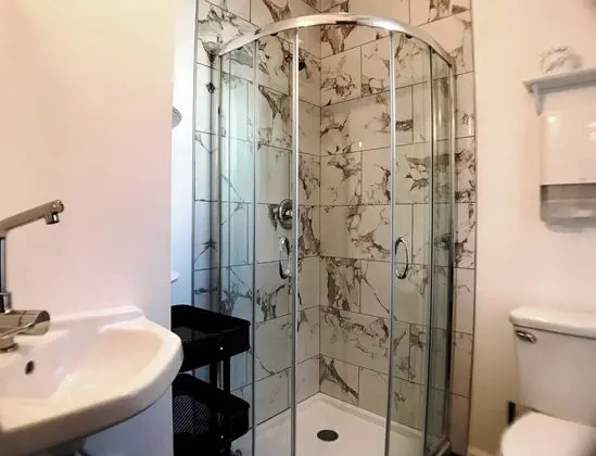 Economy Tek Büyük Yataklı Oda, Sigara İçilmez, Özel Banyo