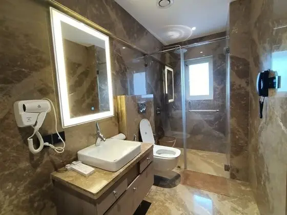 Deluxe Tek Büyük Yataklı Oda, 1 Çift Kişilik Yatak