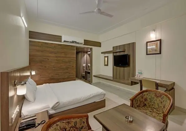 Luxury Oda, 1 Çift Kişilik Yatak, Engellilere Uygun, Sigara İçilmez