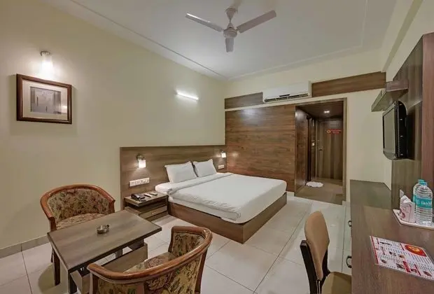 Luxury Oda, 1 Çift Kişilik Yatak, Engellilere Uygun, Sigara İçilmez