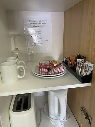 Tek Büyük Yataklı Oda, 1 Büyük (Queen) Boy Yatak, Özel Banyo, Zemin Kat
