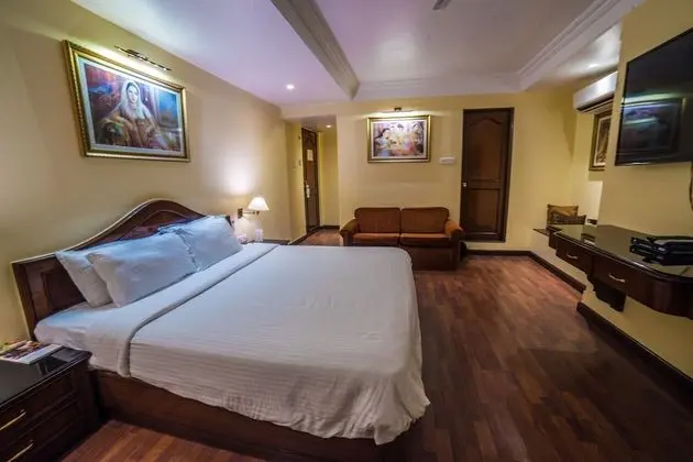 Super Deluxe Room