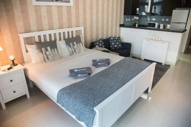 Stüdyo, Şehir Manzaralı