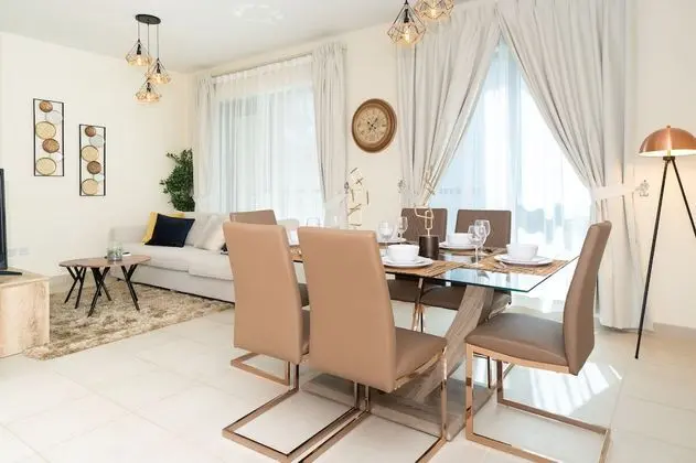 Tower 1 Deluxe Apartment