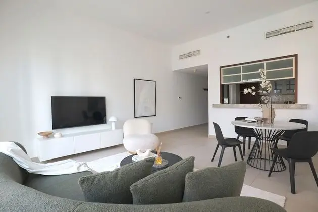Tower 2 Deluxe Apartment