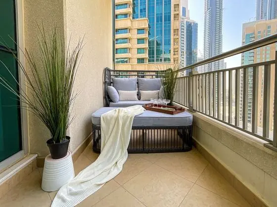 Tower 2 Deluxe Apartment