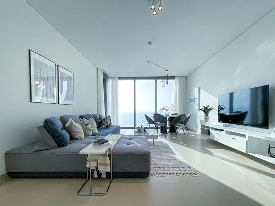 Deluxe Apartment Tower 2