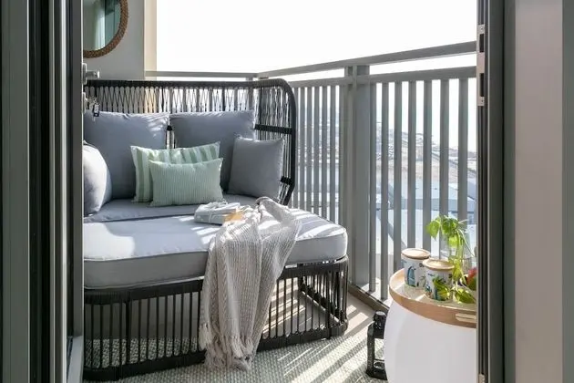 Deluxe Apartment Tower 2