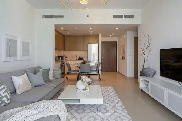 Luxury Apartment Tower 1