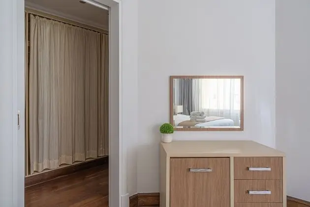 Luxury Apart Daire, 1 En Büyük (King) Boy Yatak ve Çekyat, Sigara İçilmez