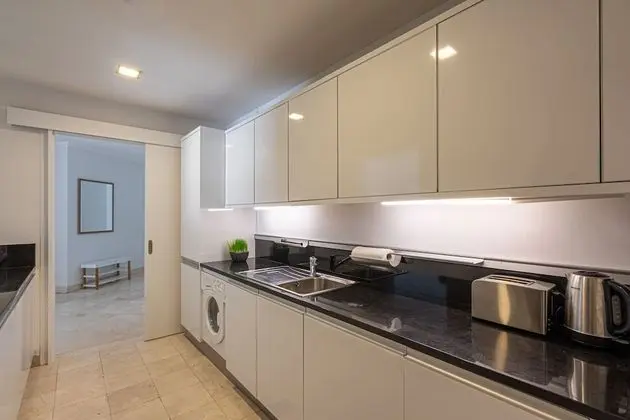 Luxury Apart Daire, 1 En Büyük (King) Boy Yatak ve Çekyat, Sigara İçilmez