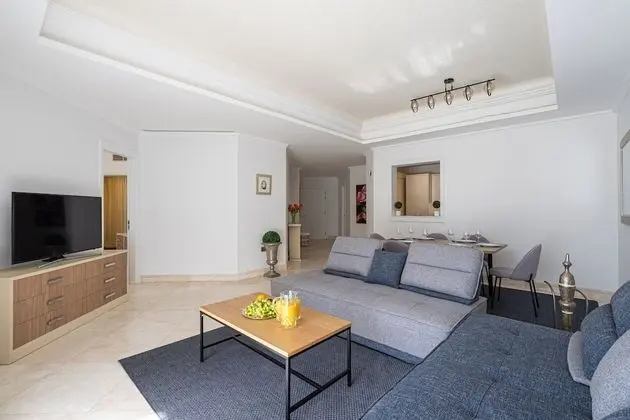 Luxury Apart Daire, 1 En Büyük (King) Boy Yatak ve Çekyat, Sigara İçilmez