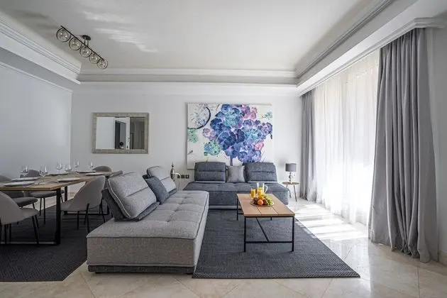 Luxury Apart Daire, 1 En Büyük (King) Boy Yatak ve Çekyat, Sigara İçilmez