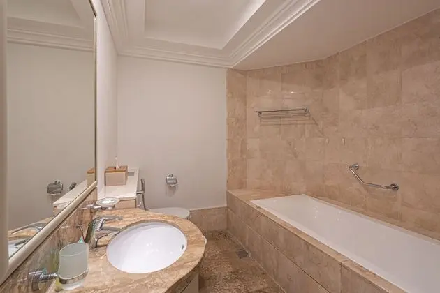 Luxury Apart Daire, 1 En Büyük (King) Boy Yatak ve Çekyat, Sigara İçilmez