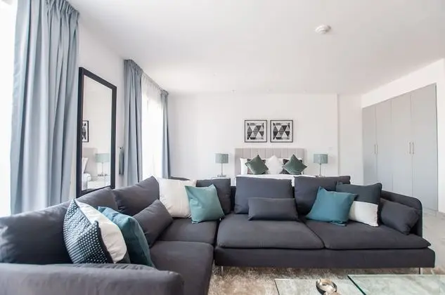 Deluxe Stüdyo Süit